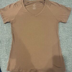 Woolx Mia Vneck Tshirt